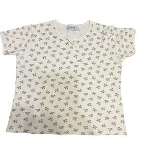 Fashion Bug Vintage White Floral Too Size Large